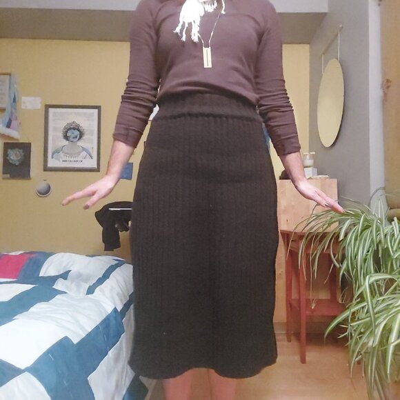 Wool Babaa Skirt - Picture 5 of 5